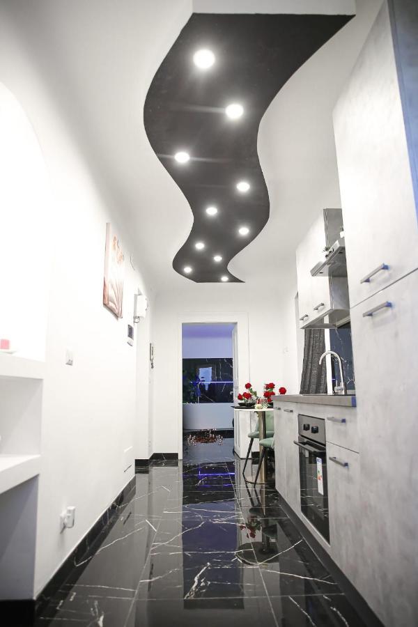 Apartamento The Marble House Bari Exterior foto